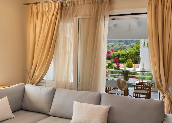 Violet Luxury * Kalligoni